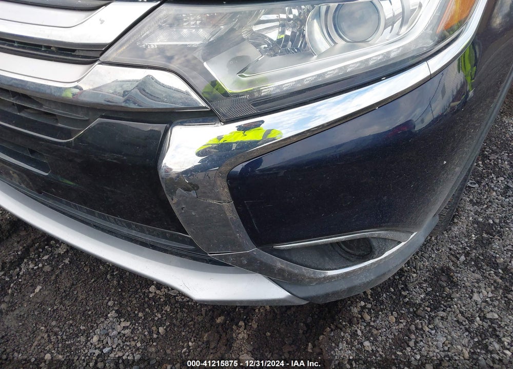 2017 MITSUBISHI OUTLANDER ES VIN: JA4AD2A37HZ028263