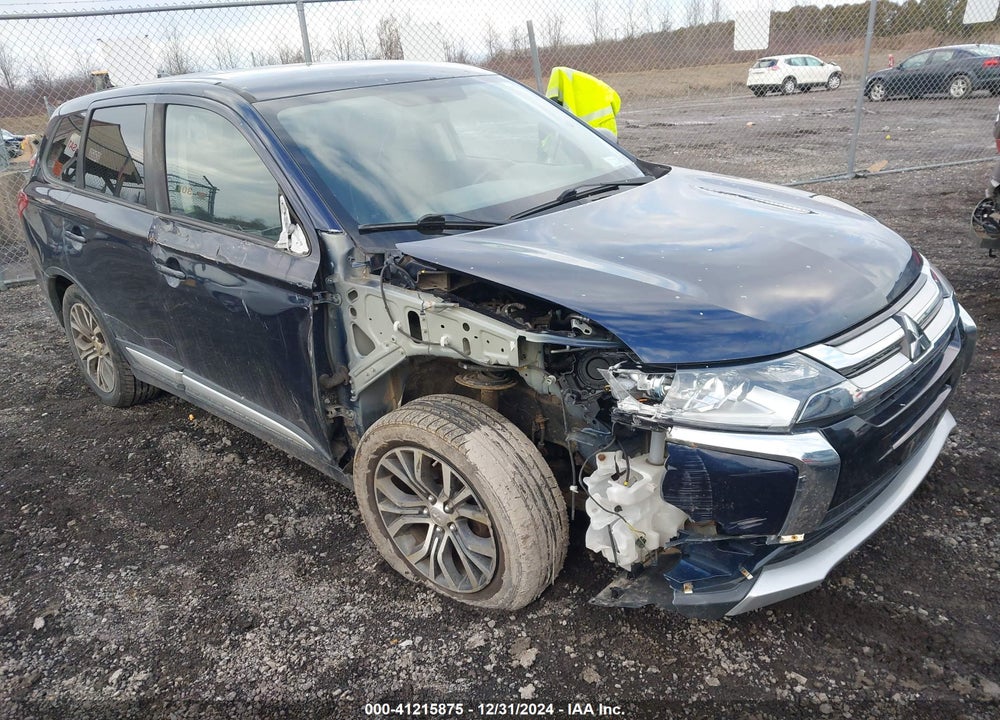 2017 MITSUBISHI OUTLANDER ES VIN: JA4AD2A37HZ028263