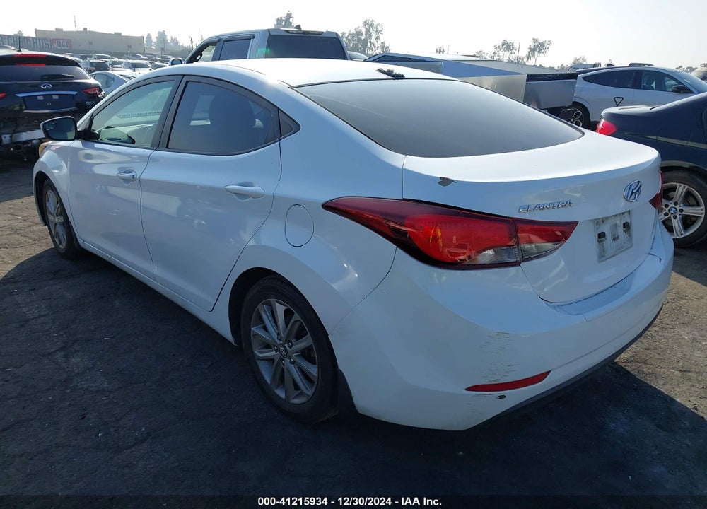 2016 HYUNDAI ELANTRA SE VIN: 5NPDH4AE2GH659786