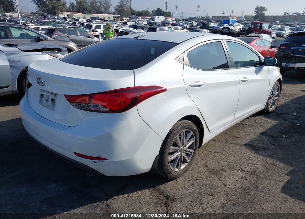 2016 HYUNDAI ELANTRA SE VIN: 5NPDH4AE2GH659786