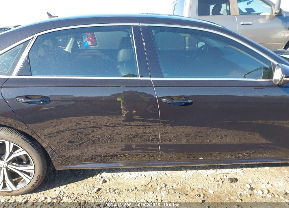 2020 VOLKSWAGEN PASSAT VIN: 1VWCA7A35LC012673