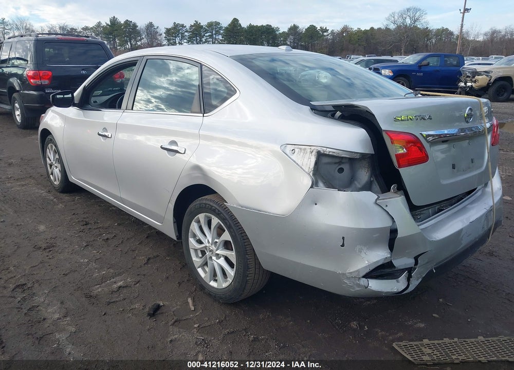 2018 NISSAN SENTRA SV VIN: 3N1AB7AP4JL623454