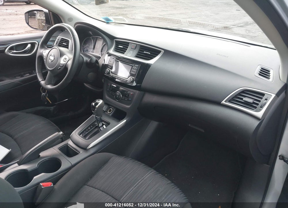 2018 NISSAN SENTRA SV VIN: 3N1AB7AP4JL623454