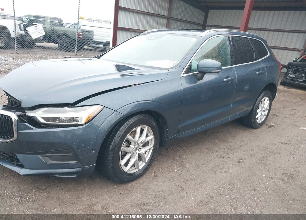 2018 VOLVO XC60 T5 MOMENTUM VIN: YV4102RK9J1004688