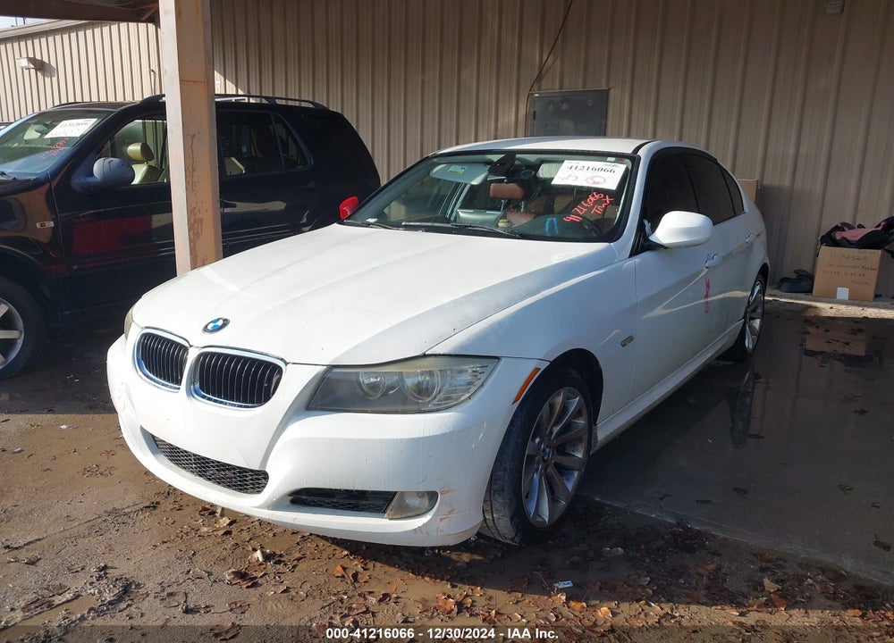 2011 BMW 328I VIN: WBAPH7G59BNM58012