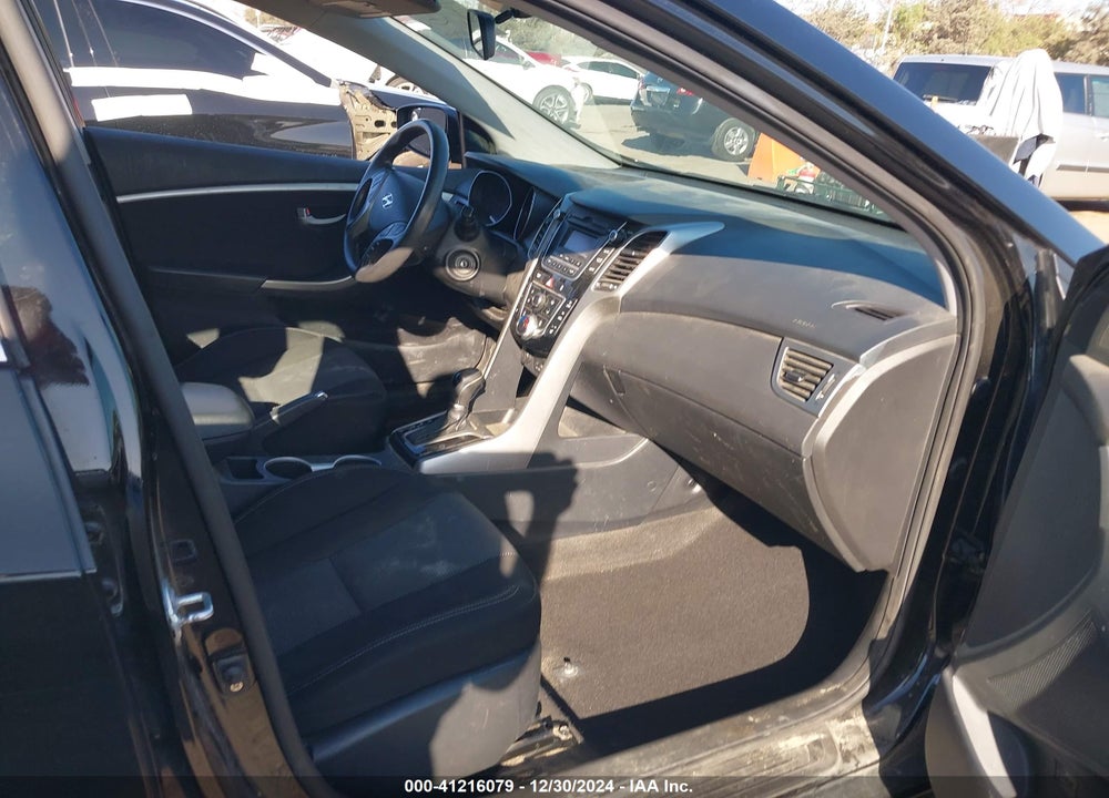 2014 HYUNDAI ELANTRA GT VIN: KMHD35LH0EU223917