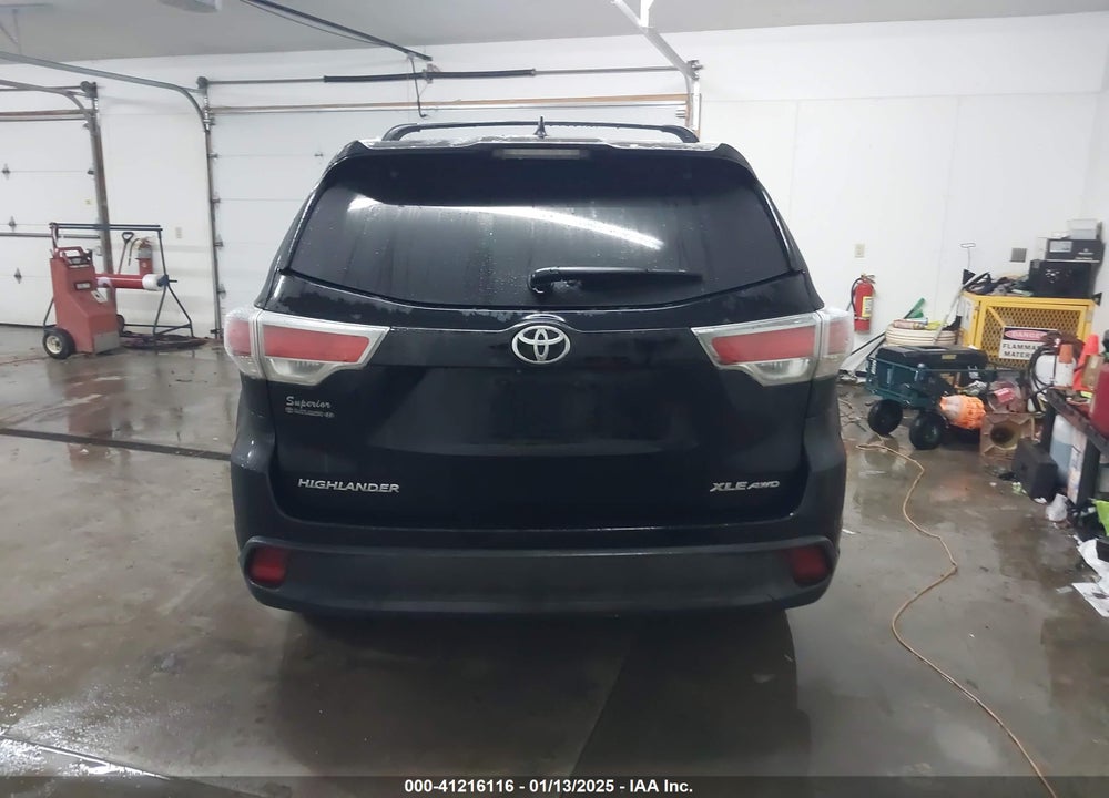 2014 TOYOTA HIGHLANDER XLE V6 VIN: 5TDJKRFH2ES041444