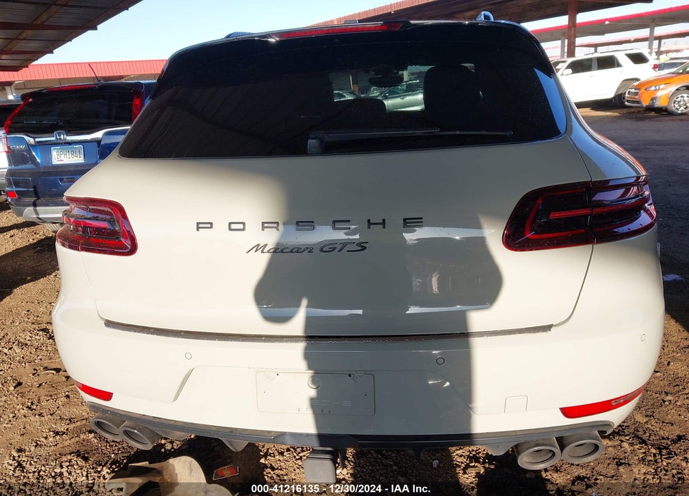 2017 PORSCHE MACAN VIN: WP1AG2A53HLB54104