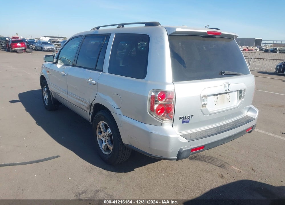 2006 HONDA PILOT EX-L VIN: 5FNYF28546B022493