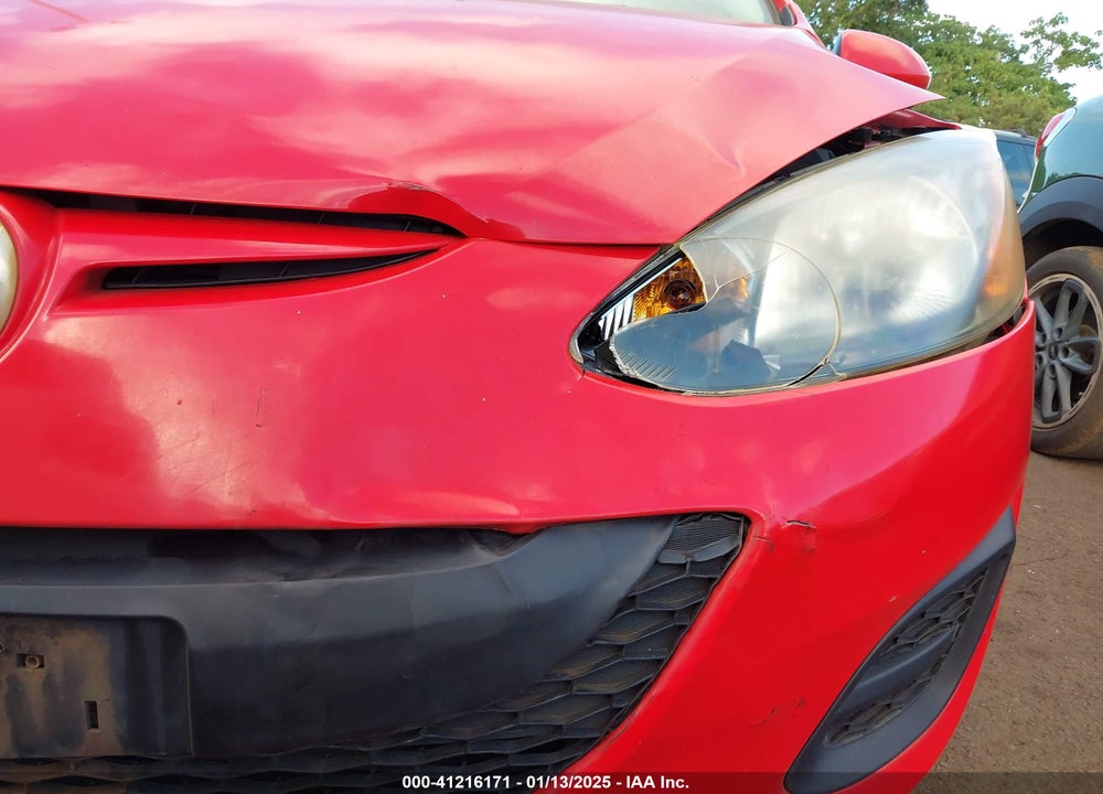 2014 MAZDA 2 SPORT VIN: JM1DE1KY5E0181115