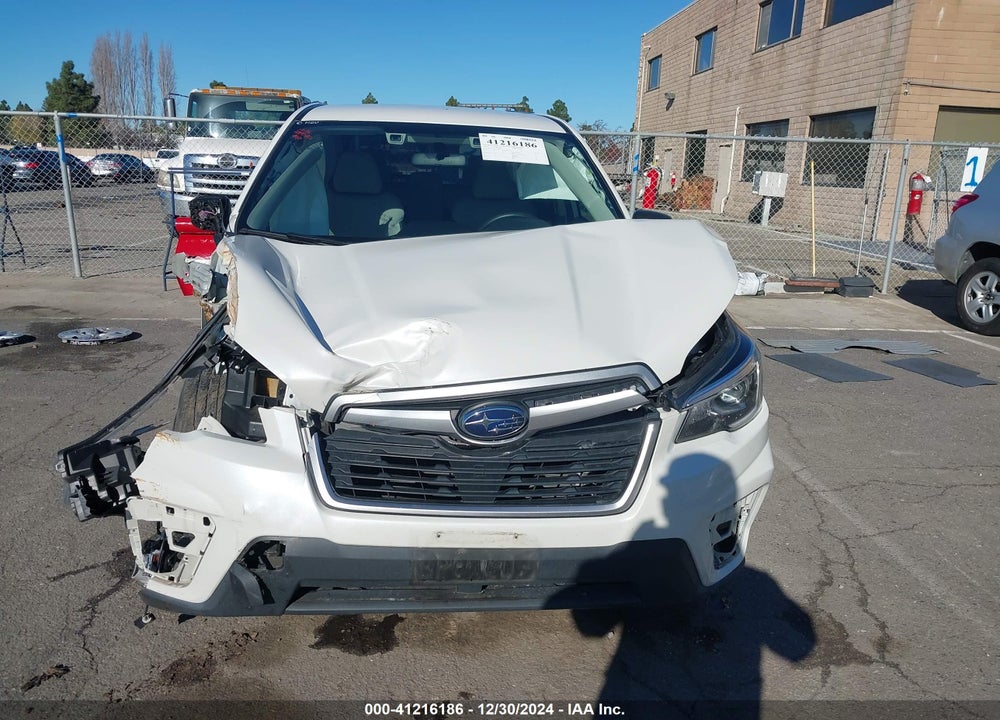 2020 SUBARU FORESTER VIN: JF2SKAAC1LH485922