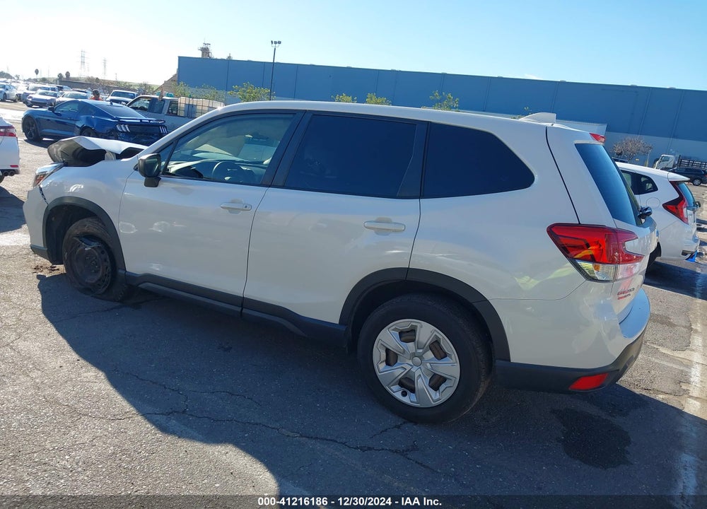2020 SUBARU FORESTER VIN: JF2SKAAC1LH485922