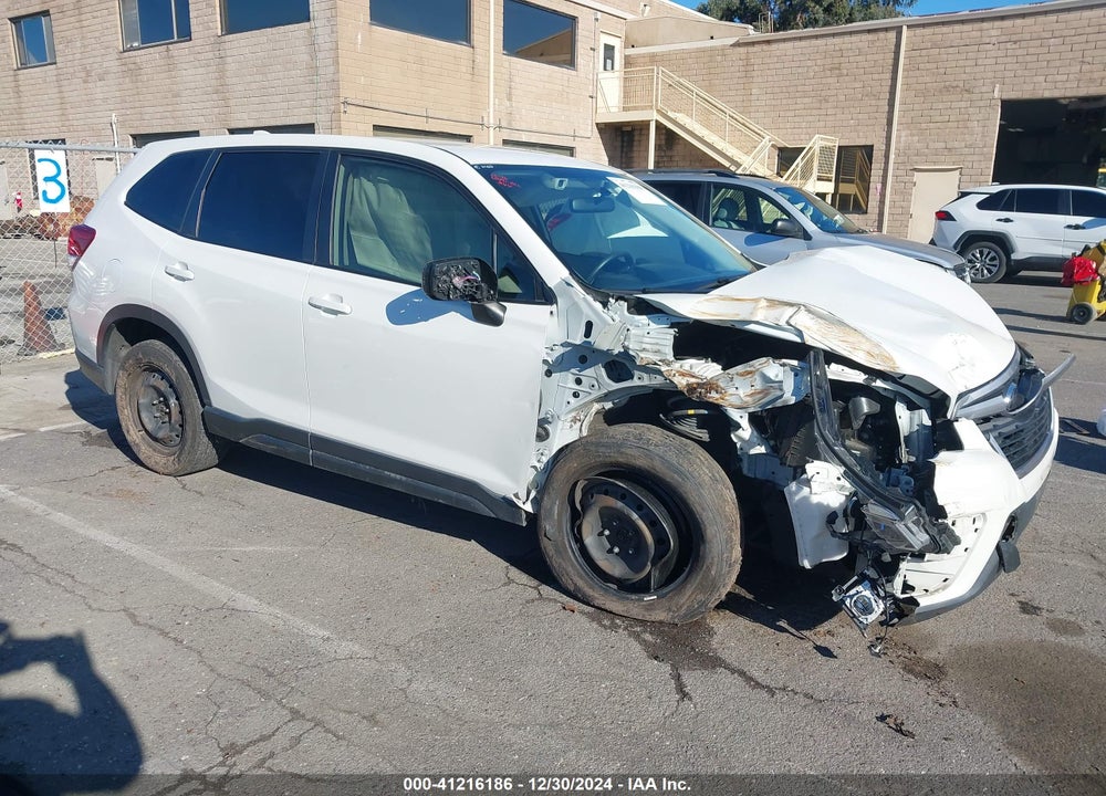 2020 SUBARU FORESTER VIN: JF2SKAAC1LH485922