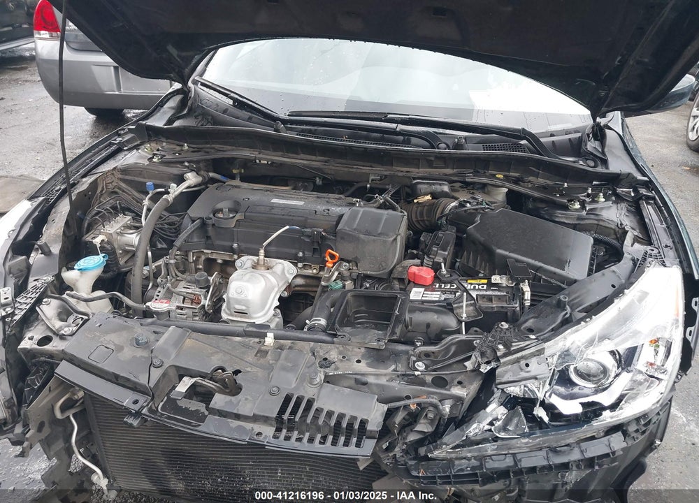 2017 HONDA ACCORD VIN: 1HGCR2F55HA185512