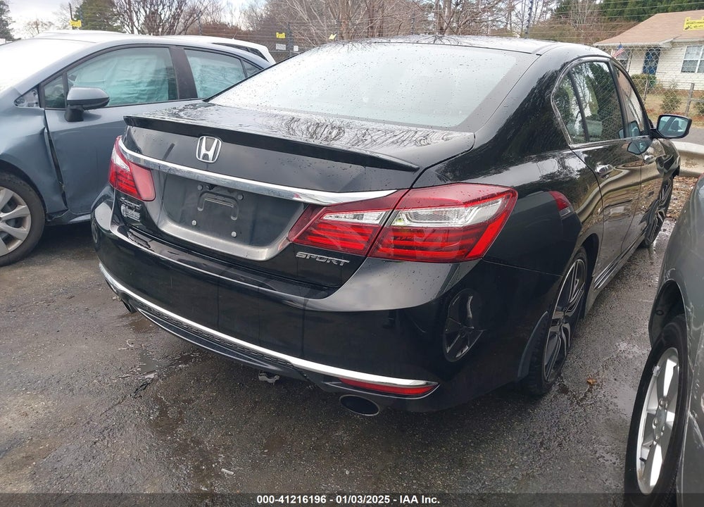 2017 HONDA ACCORD VIN: 1HGCR2F55HA185512