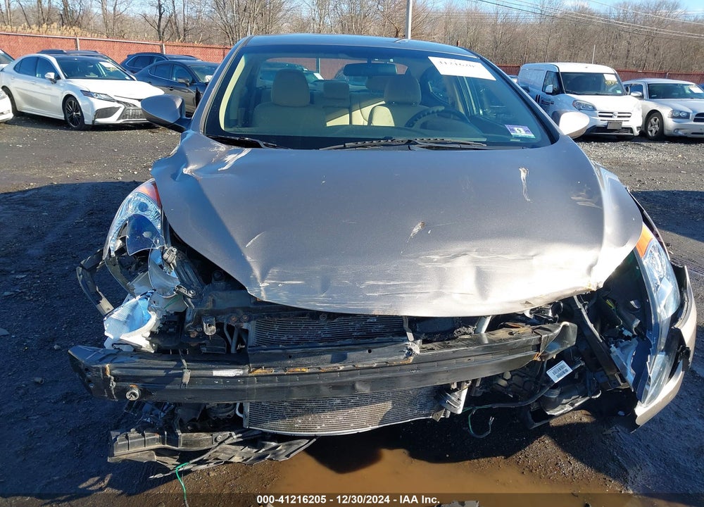 2013 HYUNDAI ELANTRA VIN: 5NPDH4AE0DH396788
