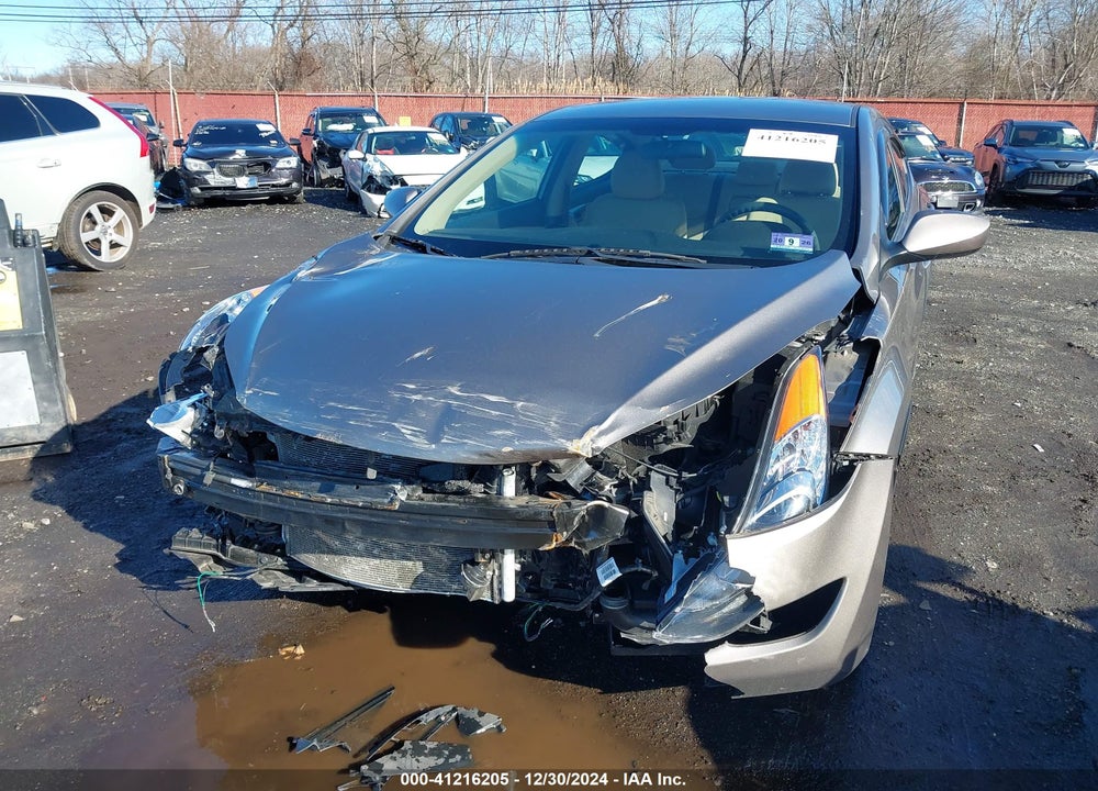 2013 HYUNDAI ELANTRA VIN: 5NPDH4AE0DH396788