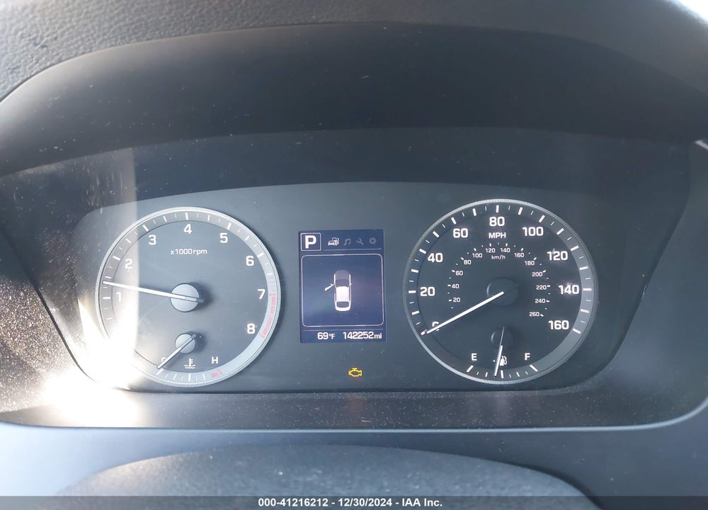 2016 HYUNDAI SONATA SE VIN: 5NPE24AF0GH417352