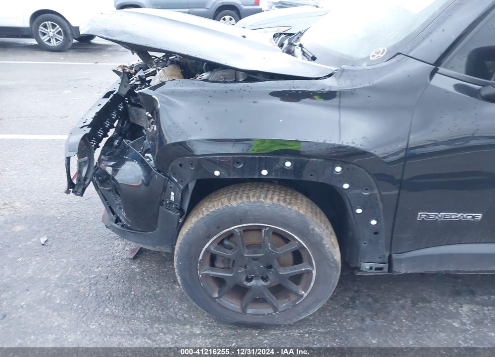 2021 JEEP RENEGADE LATITUDE FWD VIN: ZACNJCBB0MPM26206