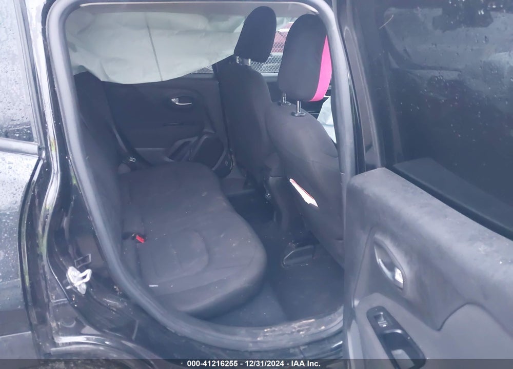 2021 JEEP RENEGADE LATITUDE FWD VIN: ZACNJCBB0MPM26206
