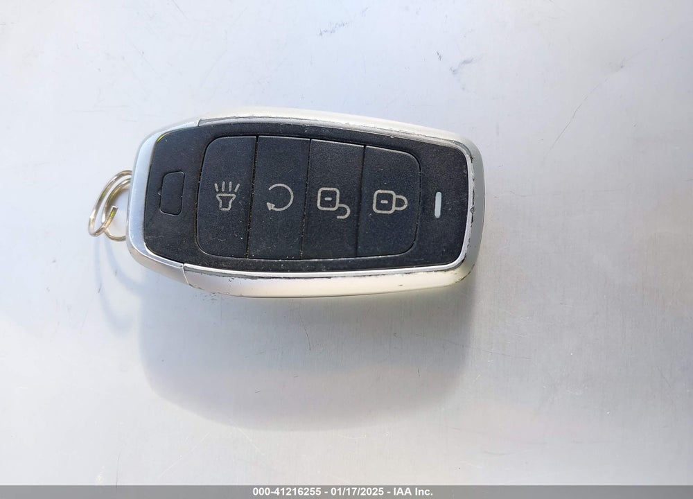 2021 JEEP RENEGADE LATITUDE FWD VIN: ZACNJCBB0MPM26206