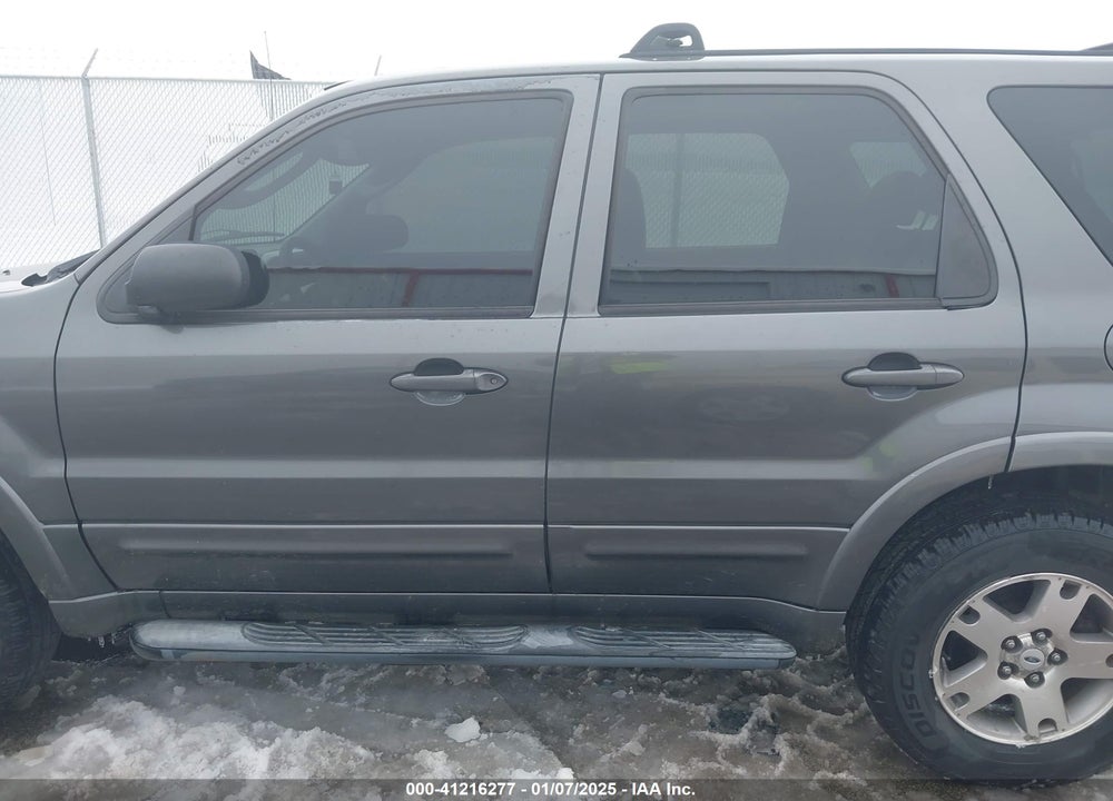 2005 FORD ESCAPE LIMITED VIN: 1FMYU941X5KC93248