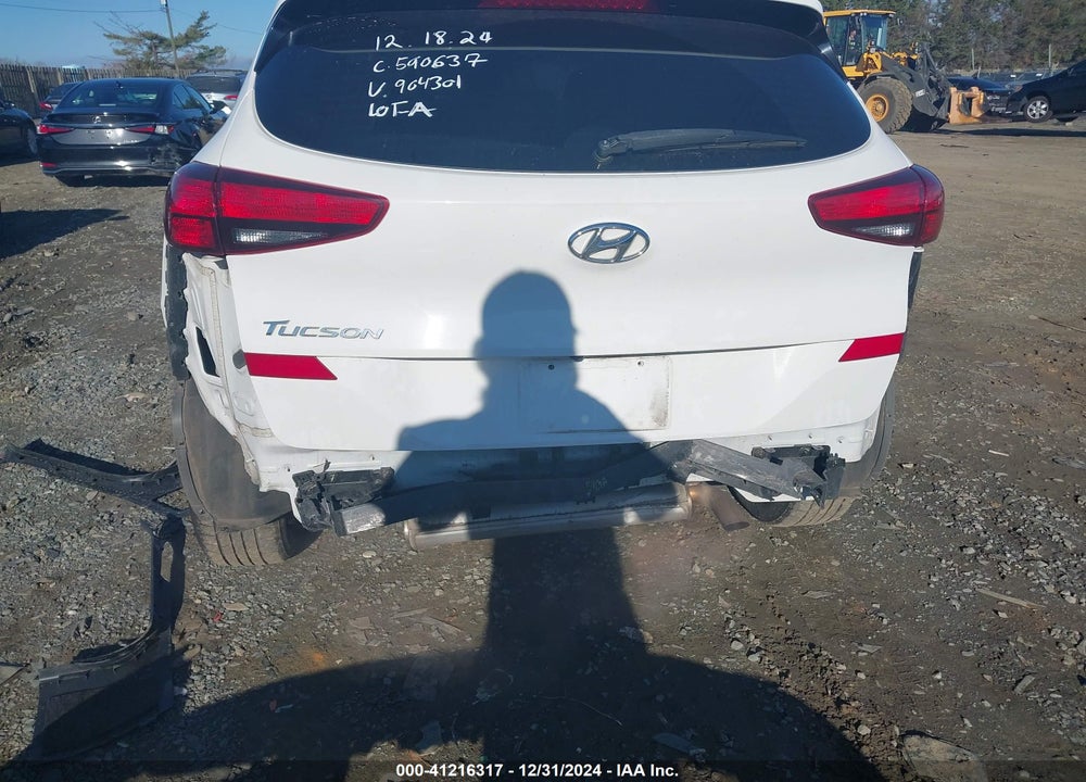 2019 HYUNDAI TUCSON SE VIN: KM8J23A46KU904301
