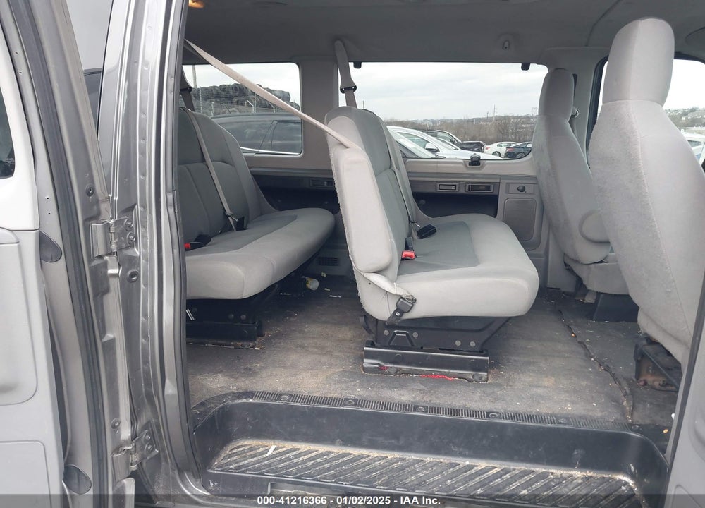 2009 FORD ECONOLINE E350 SUPER DUTY WAGON VIN: 1FBSS31L89DA62706