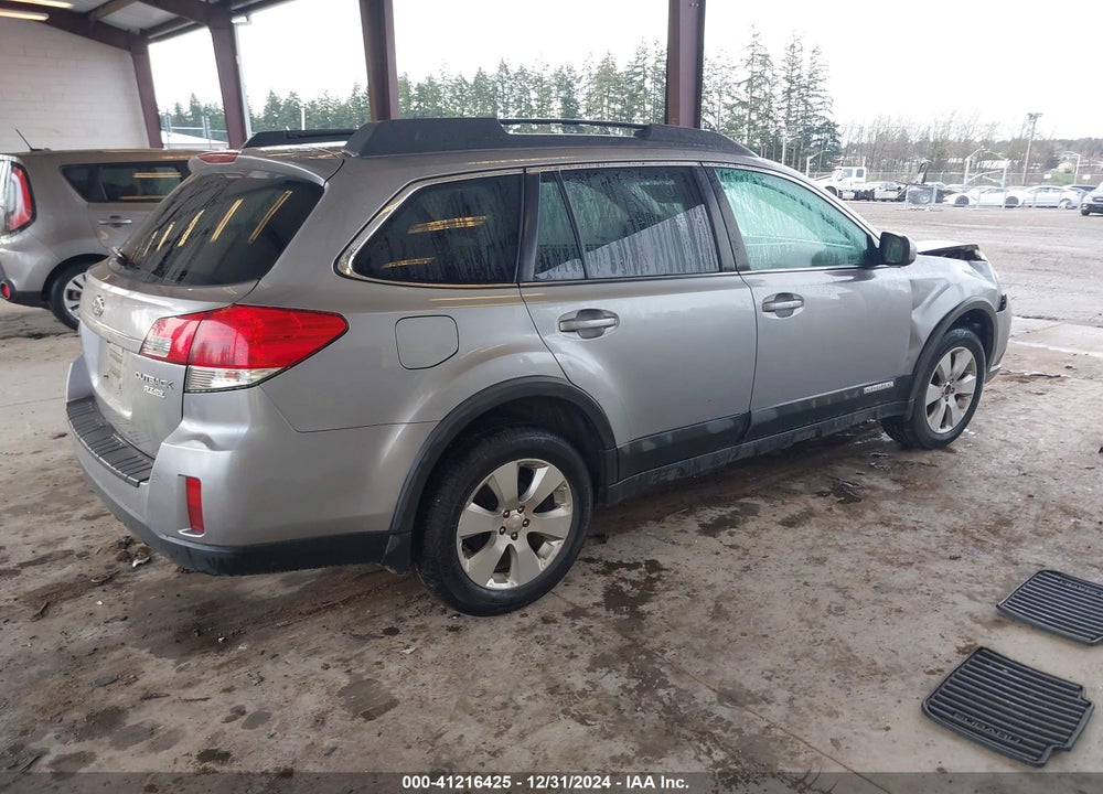 2010 SUBARU OUTBACK 2.5I PREMIUM VIN: 4S4BRBGC3A3375886
