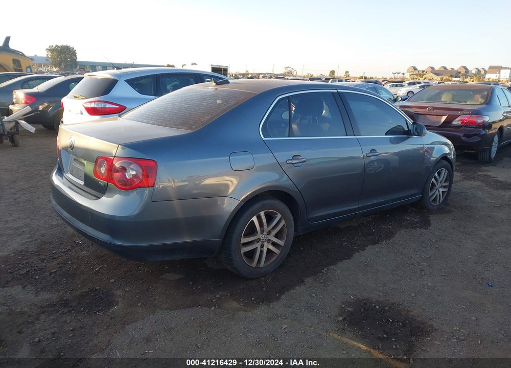 2006 VOLKSWAGEN JETTA TDI VIN: 3VWDT71K16M625821
