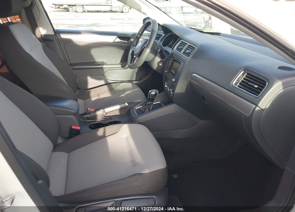 2017 VOLKSWAGEN JETTA 1.4T S VIN: 3VW2B7AJ8HM301480