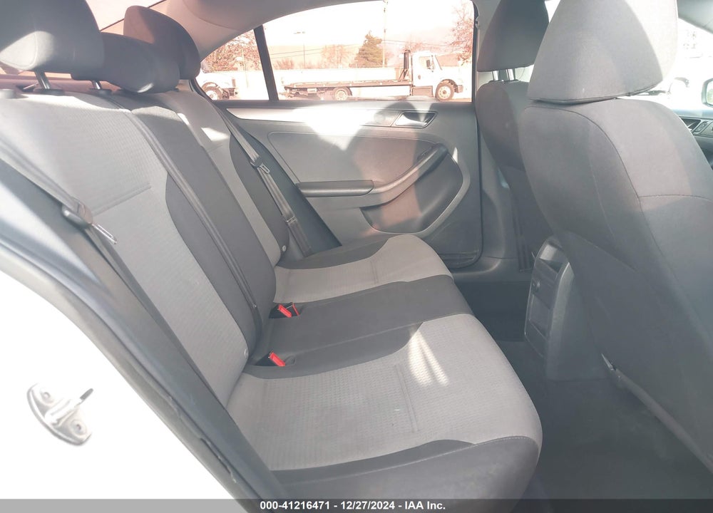 2017 VOLKSWAGEN JETTA 1.4T S VIN: 3VW2B7AJ8HM301480