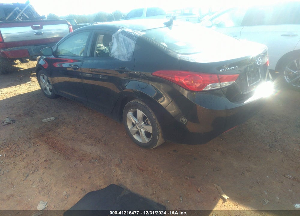 2013 HYUNDAI ELANTRA VIN: 5NPDH4AE1DH270164