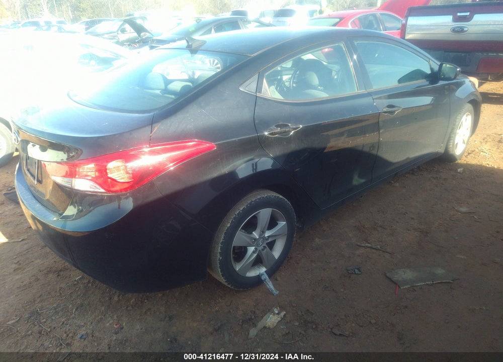 2013 HYUNDAI ELANTRA VIN: 5NPDH4AE1DH270164