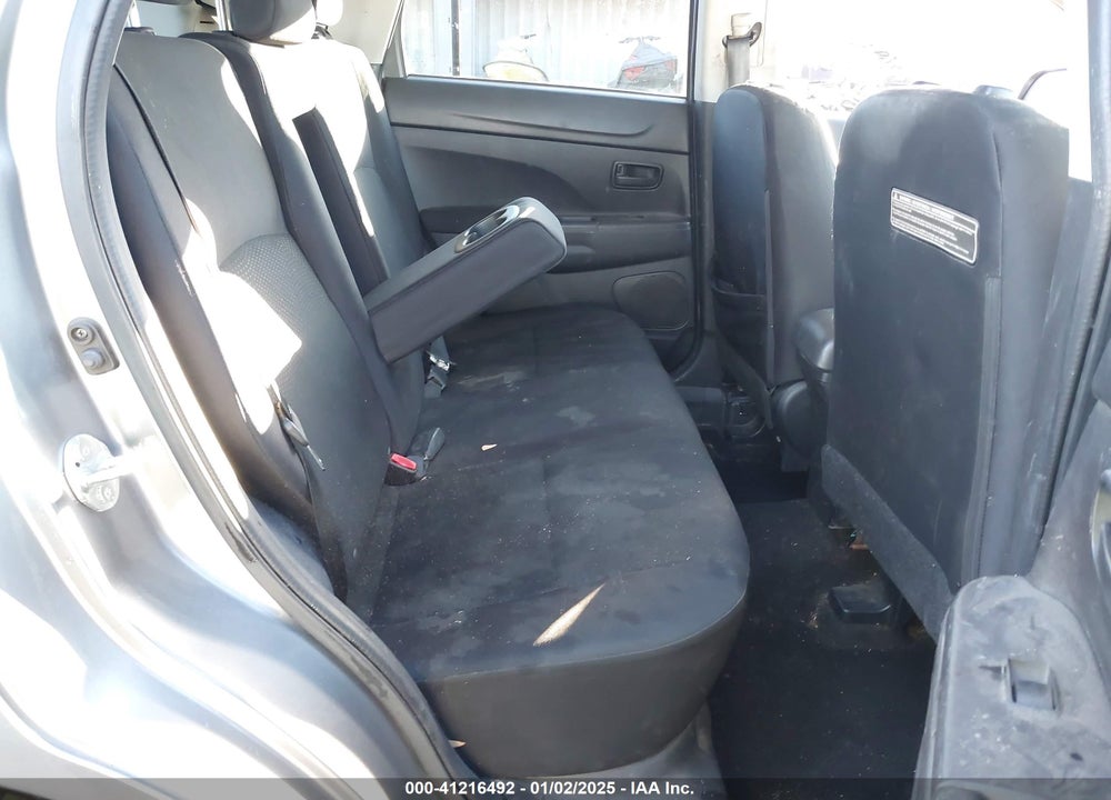 2015 MITSUBISHI OUTLANDER SPORT ES VIN: 4A4AP3AU8FE004062