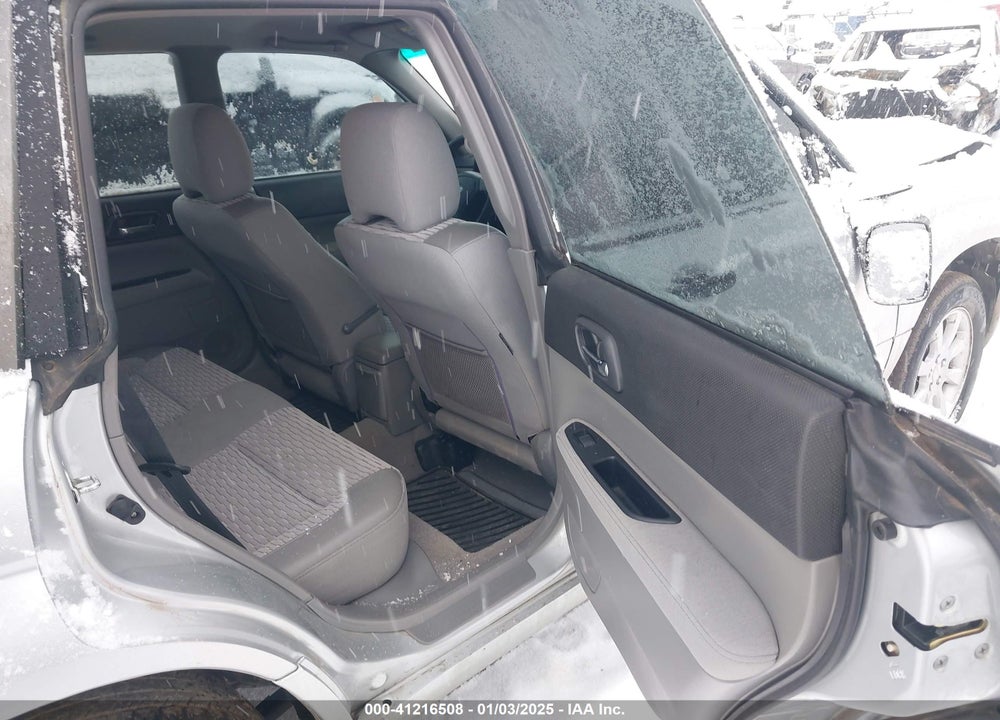 2005 SUBARU FORESTER 2.5XS VIN: JF1SG65635H719519