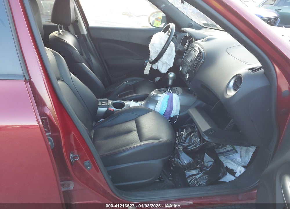2011 NISSAN JUKE SL VIN: JN8AF5MV2BT016471
