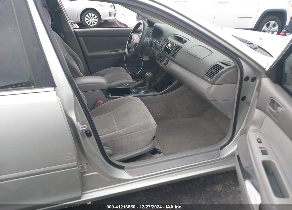 2002 TOYOTA CAMRY LE VIN: JTDBE32K420048503