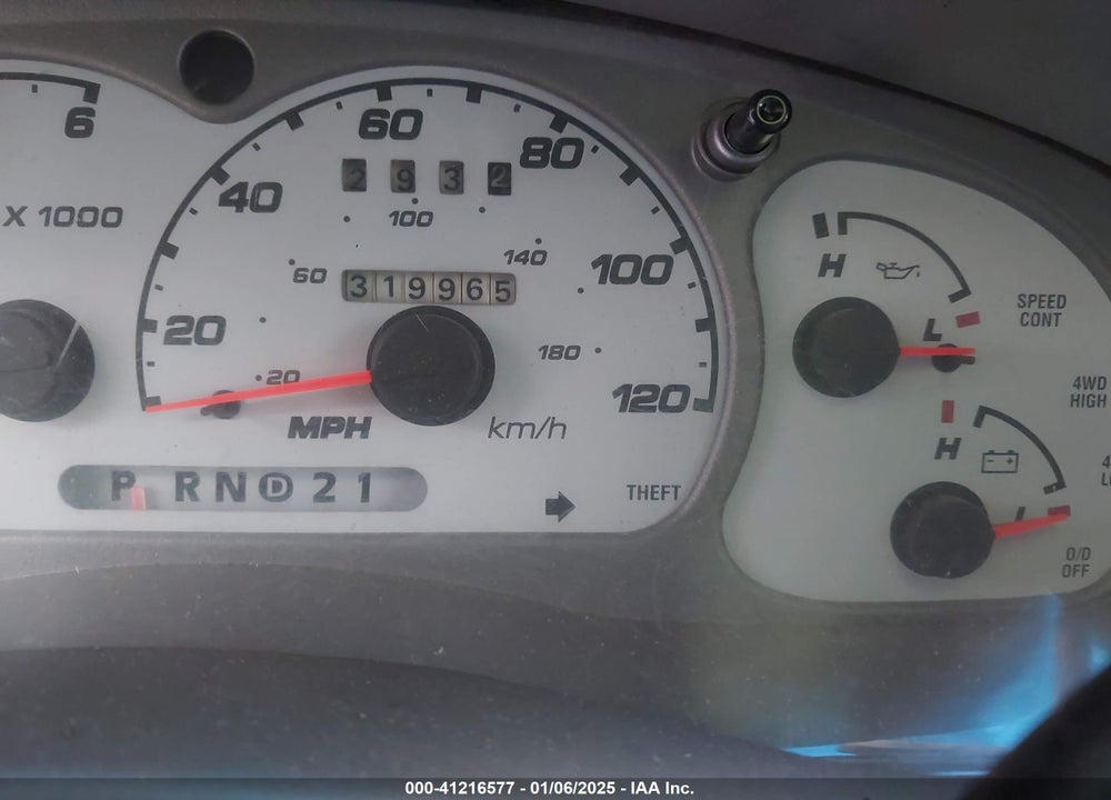 2002 FORD EXPLORER SPORT TRAC VIN: 1FMZU77E22UD39162
