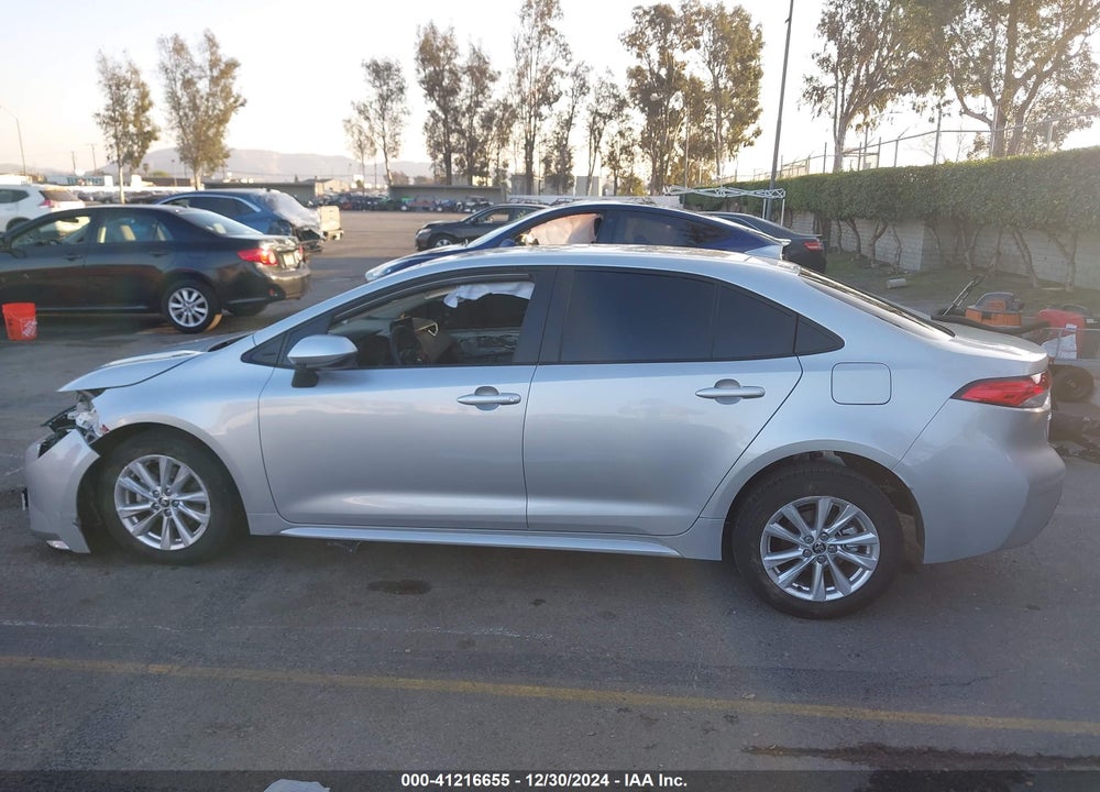 2024 TOYOTA COROLLA LE/SE/XLE/NIGHT SHADE VIN: JTDBCMFE6R3068258