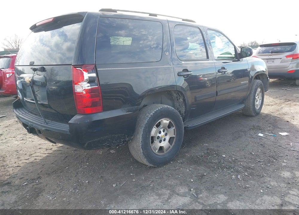 2007 CHEVROLET TAHOE LT VIN: 1GNFK13027J121047