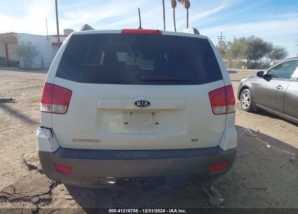 2009 KIA BORREGO EX V6 VIN: KNDJJ741895039058