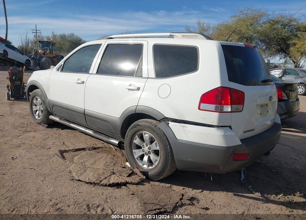 2009 KIA BORREGO EX V6 VIN: KNDJJ741895039058