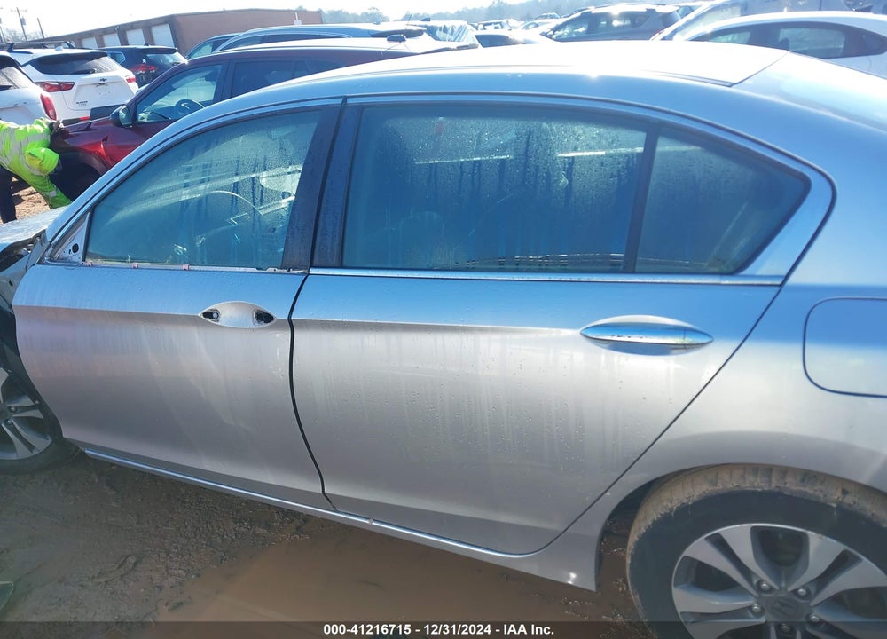 2015 HONDA ACCORD VIN: 1HGCR2F35FA187403