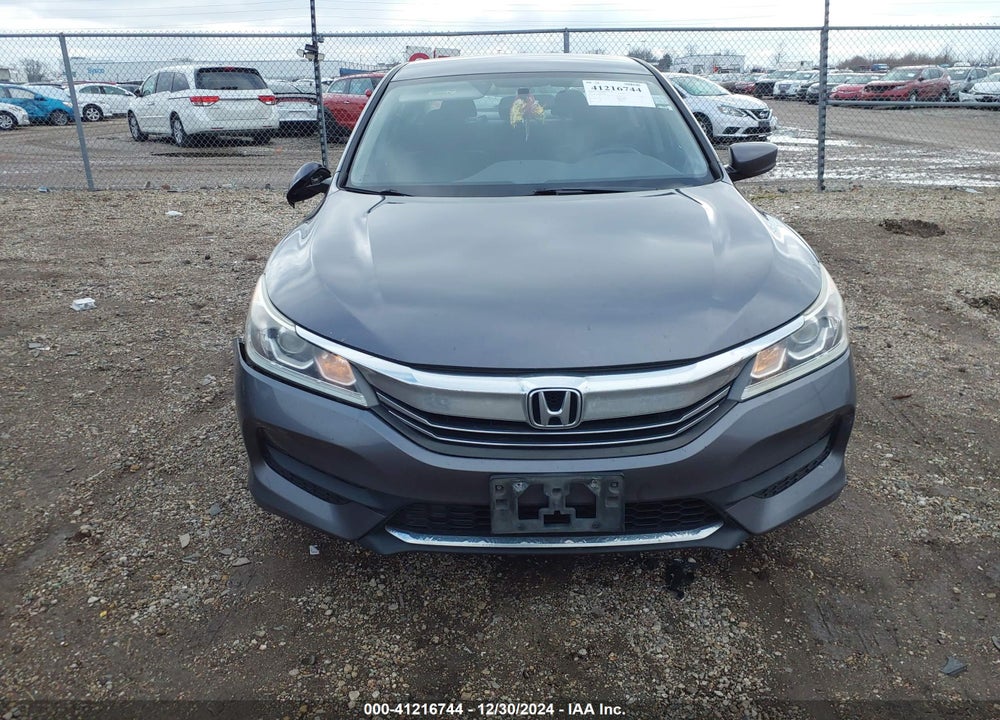 2016 HONDA ACCORD VIN: 1HGCR2F39GA006045