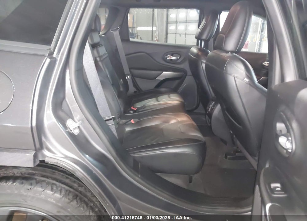 2019 JEEP CHEROKEE LIMITED VIN: 1C4PJMDX1KD390547