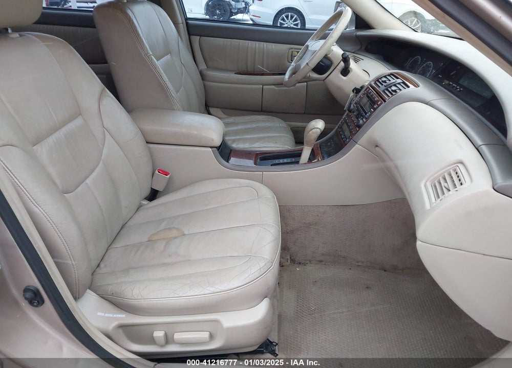 2001 TOYOTA AVALON XL/XLS VIN: 4T1BF28B21U192567