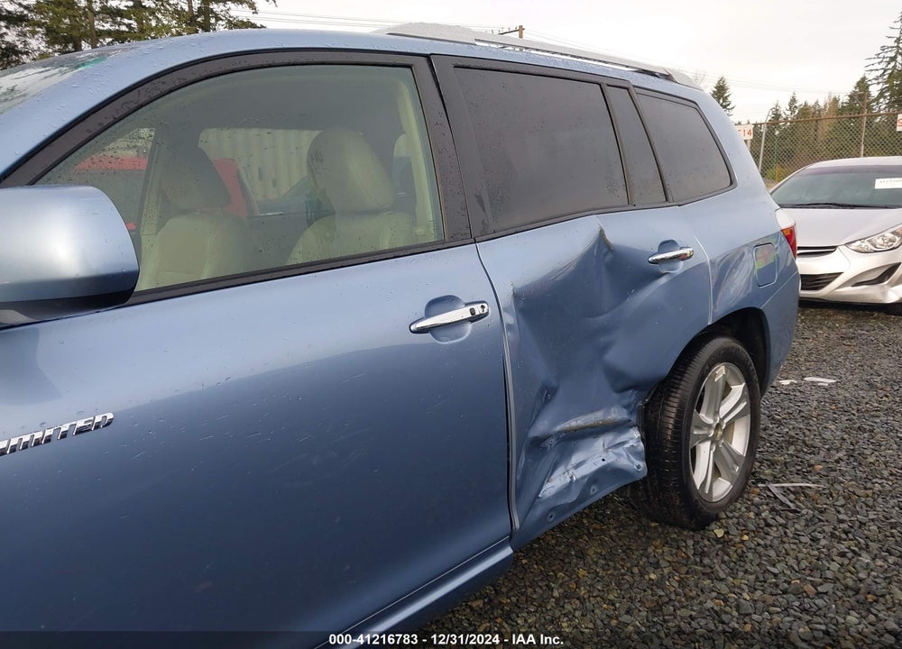 2010 TOYOTA HIGHLANDER LIMITED V6 VIN: 5TDDK3EH4AS015868