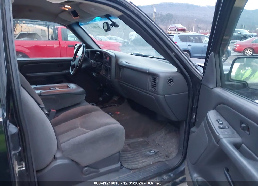 2005 CHEVROLET SILVERADO K1500 VIN: 1GCEK19B05Z327396