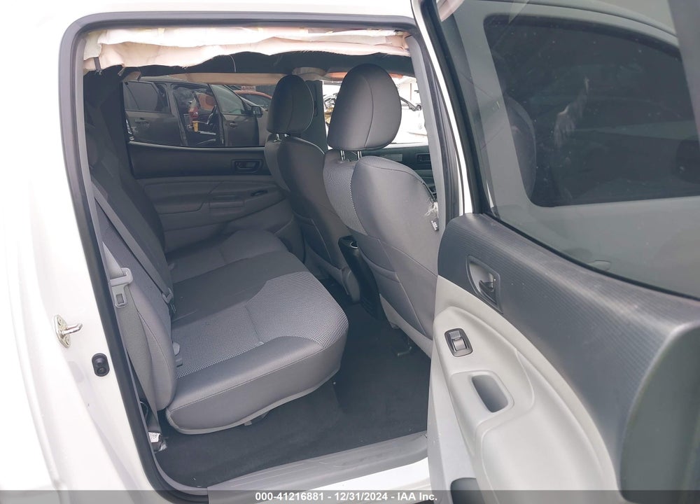 2015 TOYOTA TACOMA VIN: 5TFLU4EN4FX122924